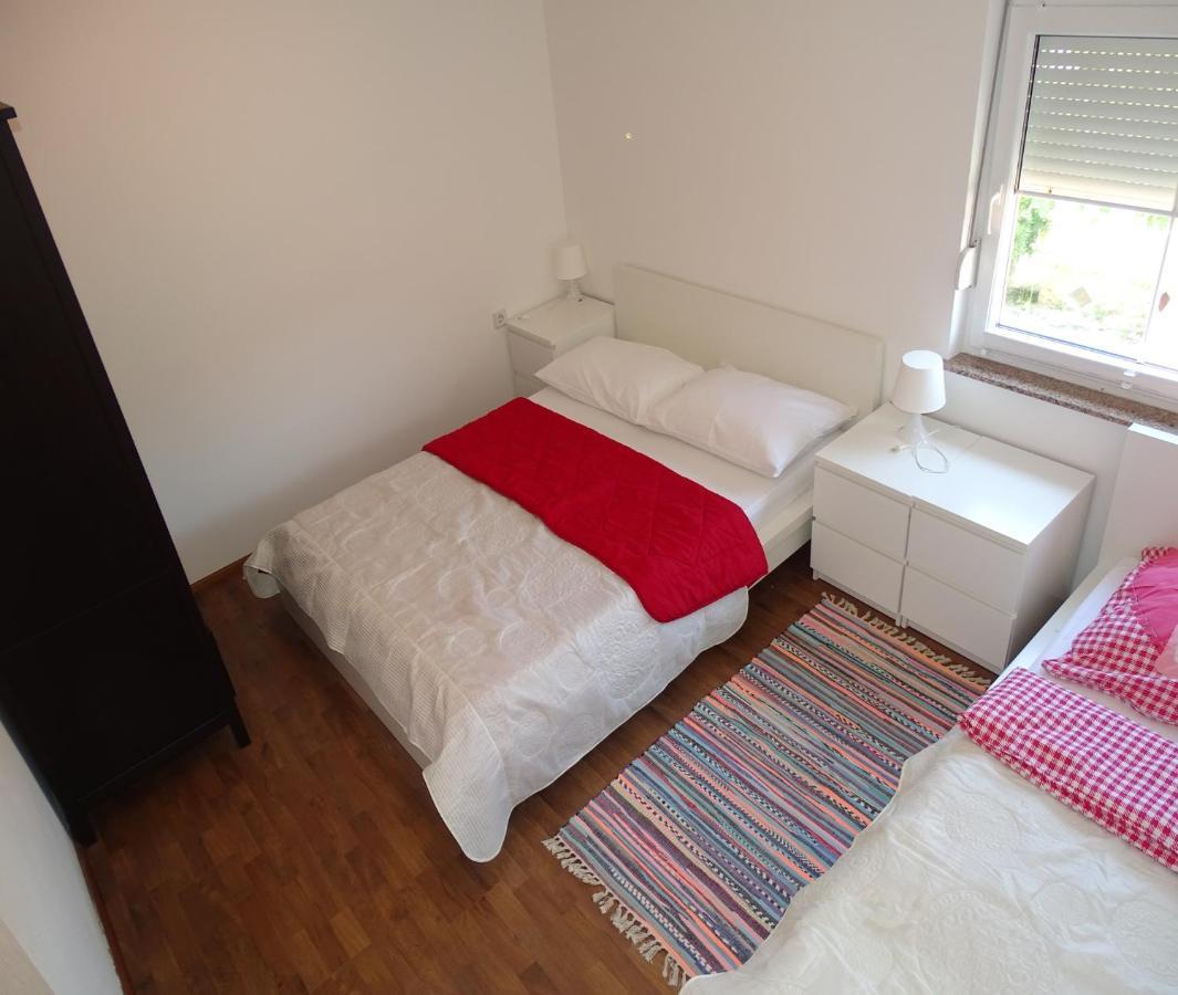 Apartmani David Vir Eksteriør billede